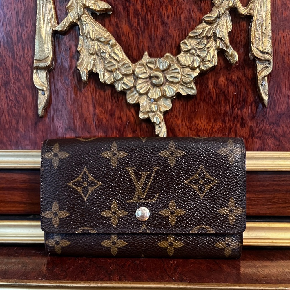 **SOLD** Louis Vuitton Monogram Wallet
